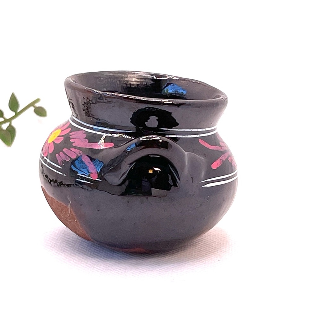 Miniature Mexican Clay Pots Hand-Painted Floral Folk Art set of 2 - Picture 9 of 11